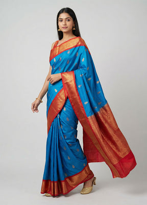 Blue Kanjivaram Silk Saree With Blouse Piece