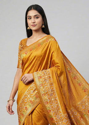 Yellow Dupion Silk Saree With Blouse Piece