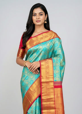 Blue Handloom Kanchipuram Pure Silk Saree With Blouse Piece