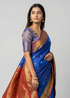 Blue Gadwal Silk Saree Without Blouse Piece