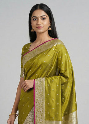 Green Katan Silk Saree With Blouse Piece