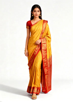 Cream Kanjivaram Silk Saree With Blouse Piece