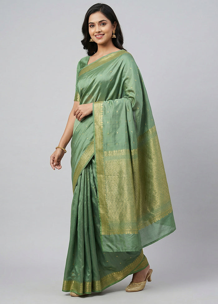 Green Kanjivaram Silk Saree With Blouse Piece
