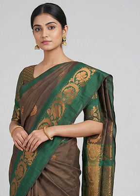 Green Kanjivaram Silk Saree With Blouse Piece