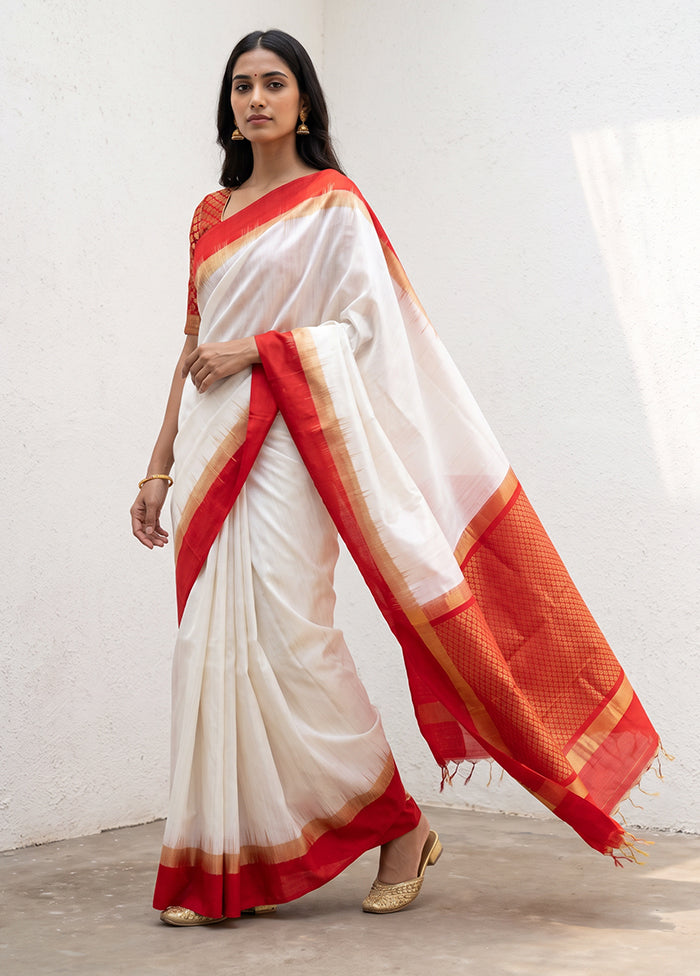 Cream Handloom Kanjivaram Pure Silk Saree With Blouse Piece