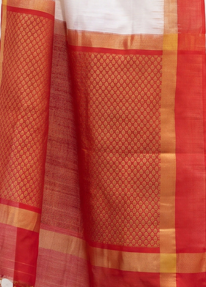 Cream Handloom Kanjivaram Pure Silk Saree With Blouse Piece