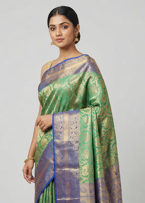 Green Handloom Kanjivaram Pure Silk Saree With Blouse Piece