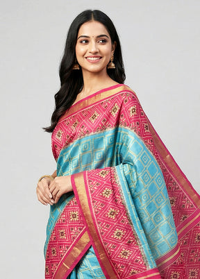 Multicolor Handloom Patola Pure Silk Saree With Blouse Piece