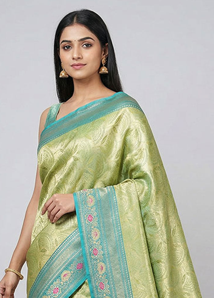 Green Dupion Silk Saree With Blouse Piece
