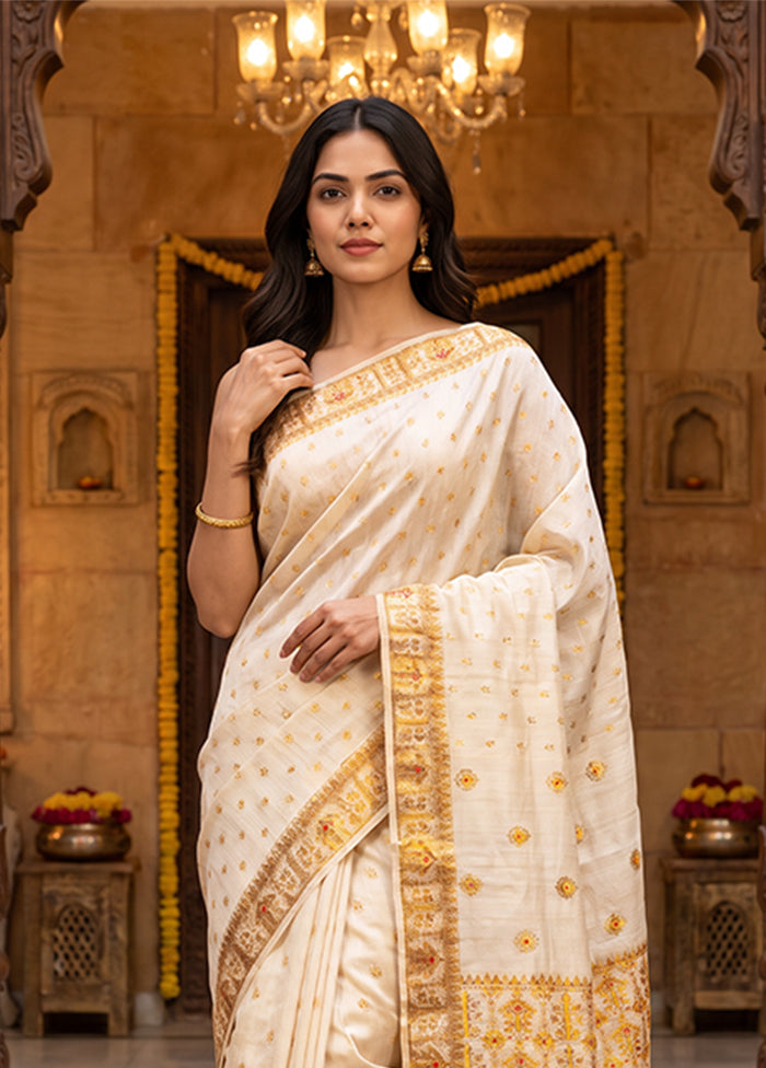 Cream Assam Silk Saree With Blouse Piece