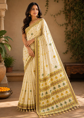 Cream Assam Silk Saree With Blouse Piece
