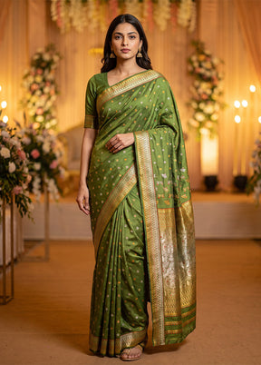 Green Assam Silk Saree With Blouse Piece