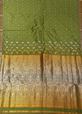 Green Assam Silk Saree With Blouse Piece