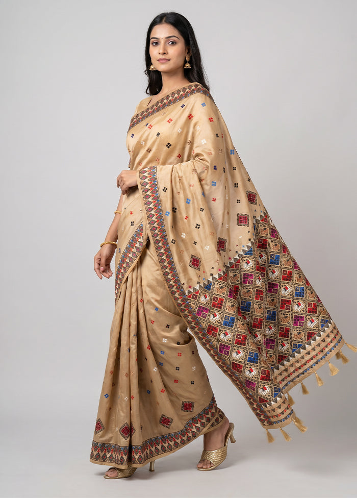 Cream Assam Silk Saree With Blouse Piece