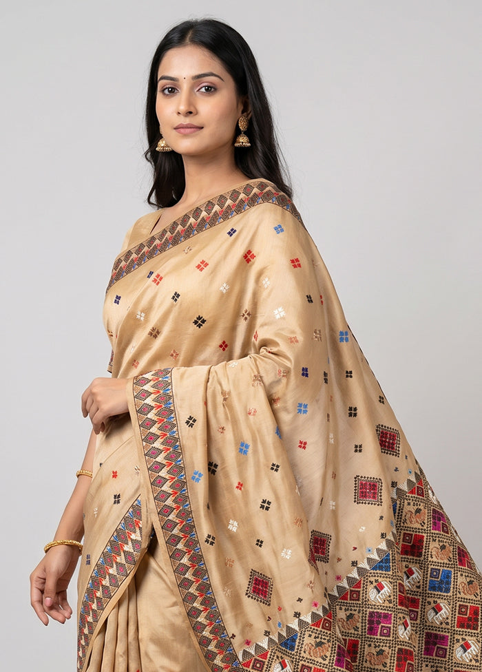 Cream Assam Silk Saree With Blouse Piece