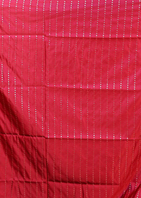 Red Banarasi Silk Saree With Blouse Piece