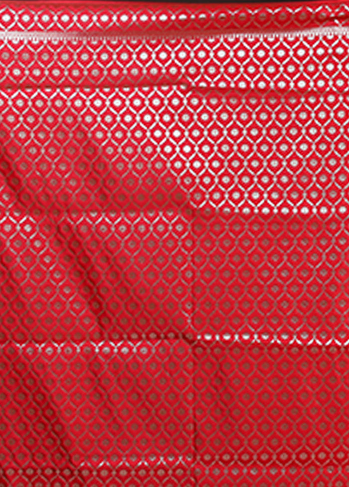 Red Banarasi Silk Saree With Blouse Piece