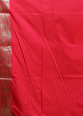 Red Banarasi Silk Saree With Blouse Piece