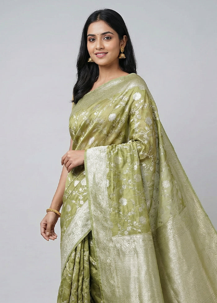 Green Tissue Silk Saree With Blouse Piece