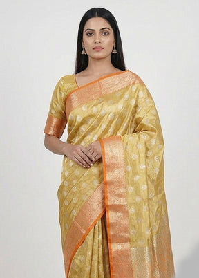 Green Tissue Silk Saree With Blouse Piece