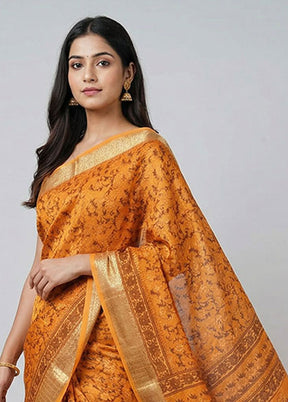 Yellow Cotton Saree With Blouse Piece