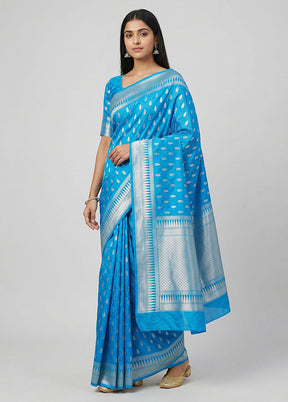 Blue Uppada Silk Saree With Blouse Piece