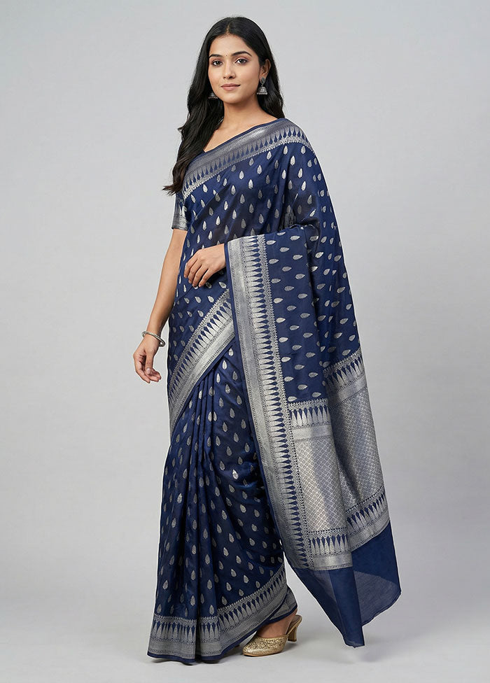 Blue Uppada Silk Saree With Blouse Piece