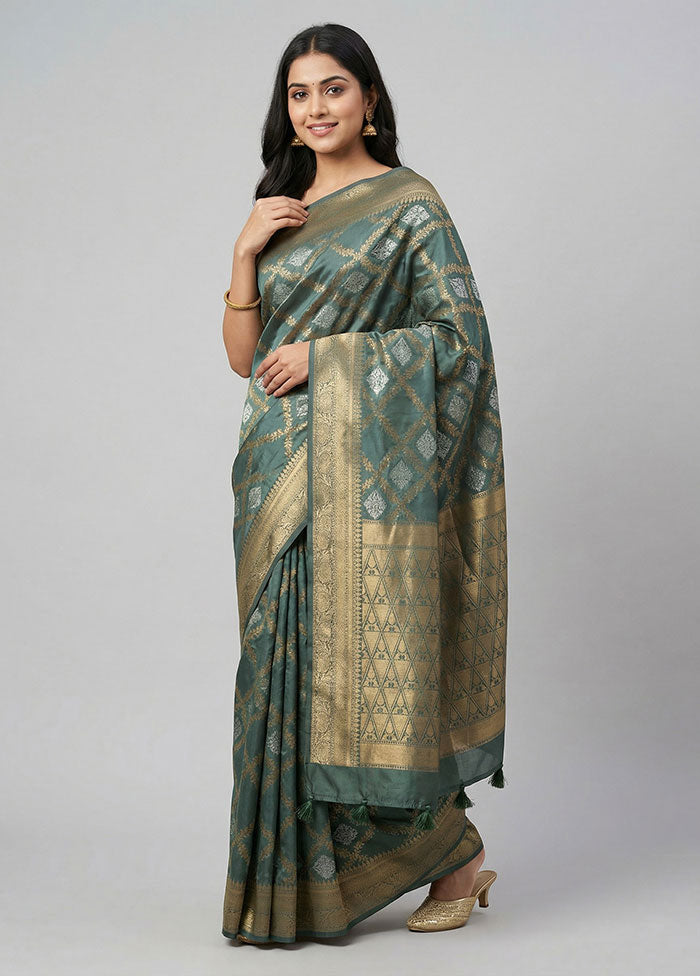 Green Kora Silk Saree With Blouse Piece