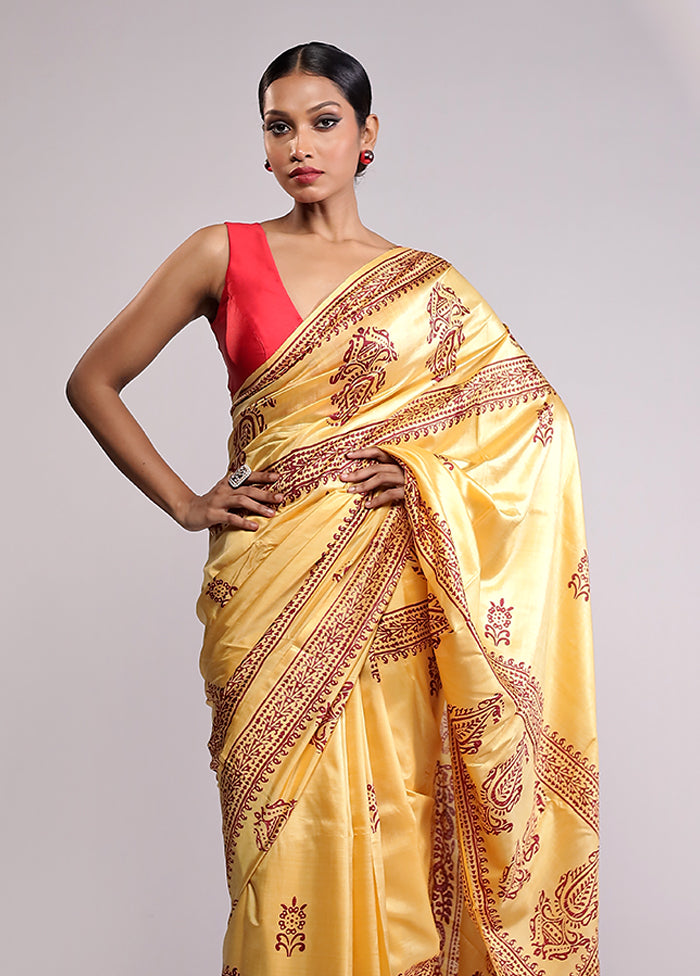 Yellow Printed Silk Saree Without Blouse Piece
