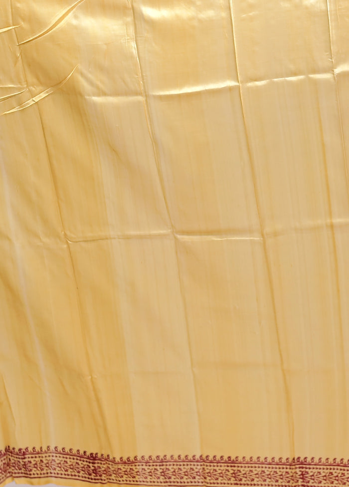 Yellow Printed Silk Saree Without Blouse Piece