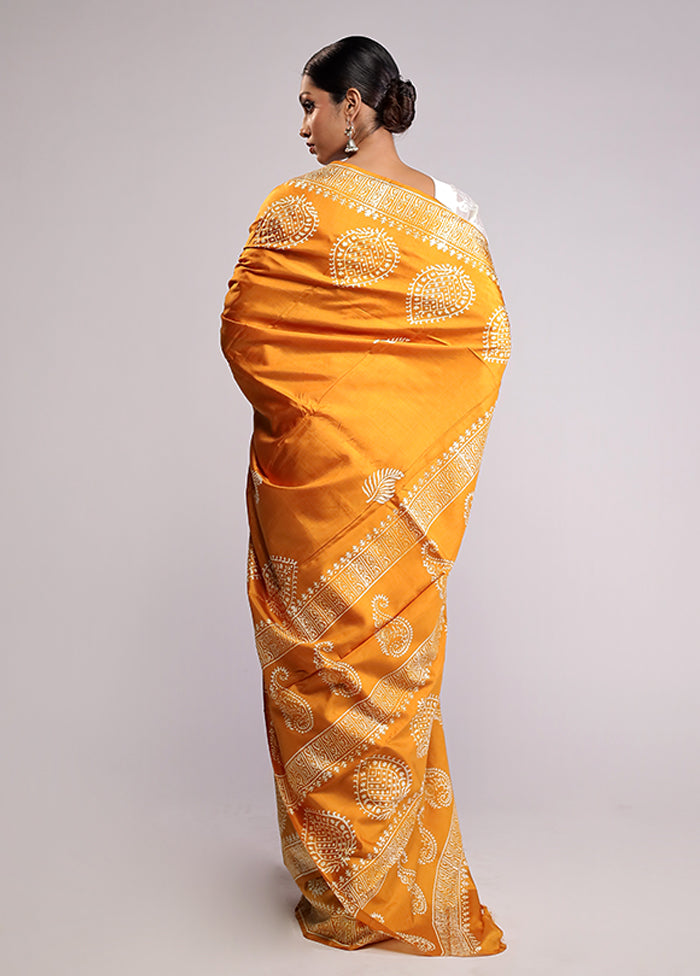 Yellow Printed Silk Saree Without Blouse Piece