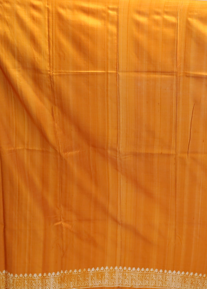 Yellow Printed Silk Saree Without Blouse Piece