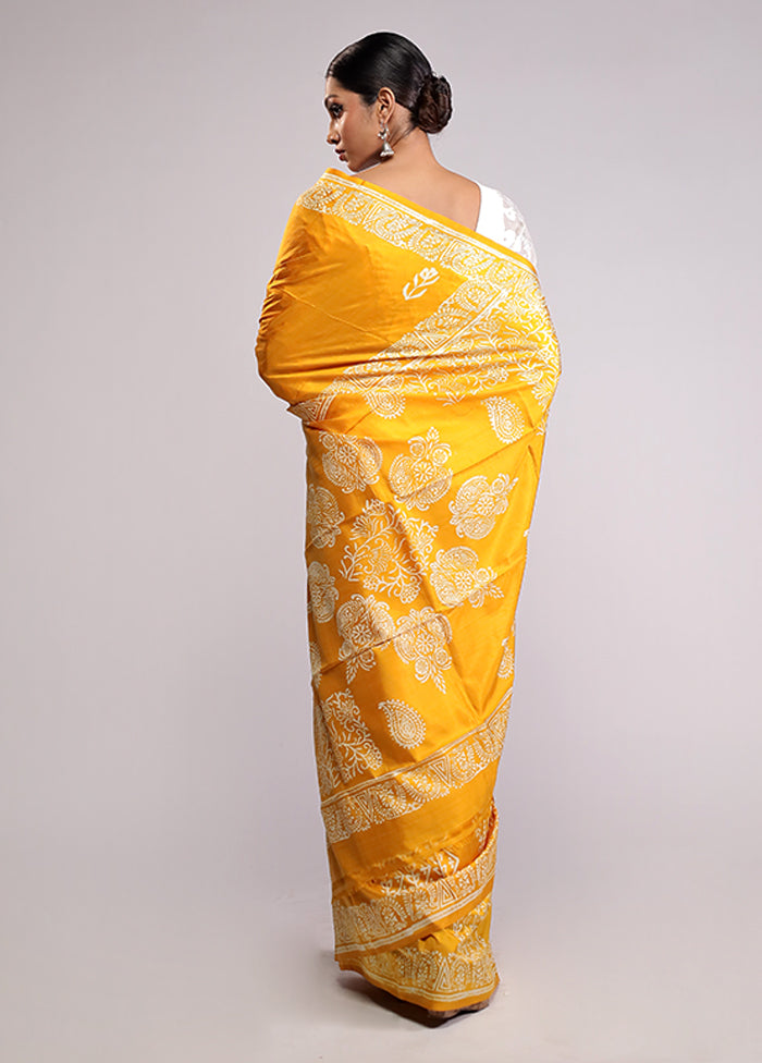 Yellow Printed Silk Saree Without Blouse Piece