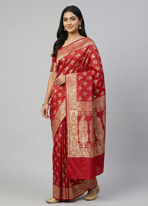 Red Banarasi Silk Saree With Blouse Piece