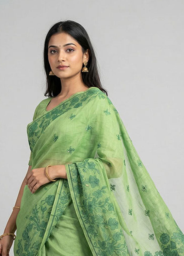 Green Dupion Silk Saree With Blouse Piece