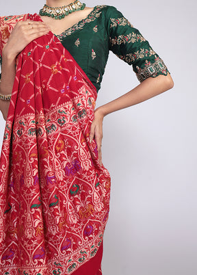 Red Handloom Pure Georgette Saree With Blouse Piece