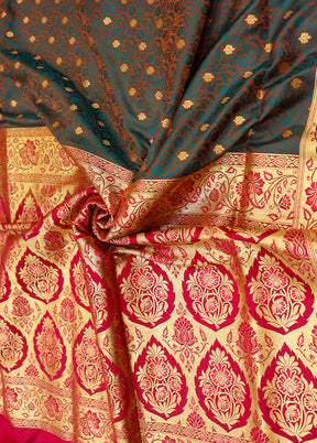 Blue Tanchoi Silk Saree With Blouse Piece