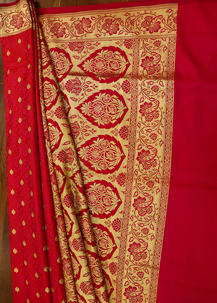 Red Tanchoi Silk Saree With Blouse Piece