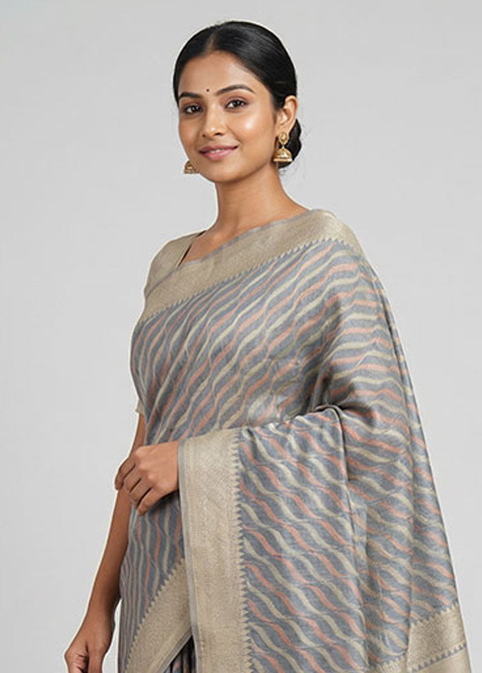 Grey Kora Silk Saree With Blouse Piece