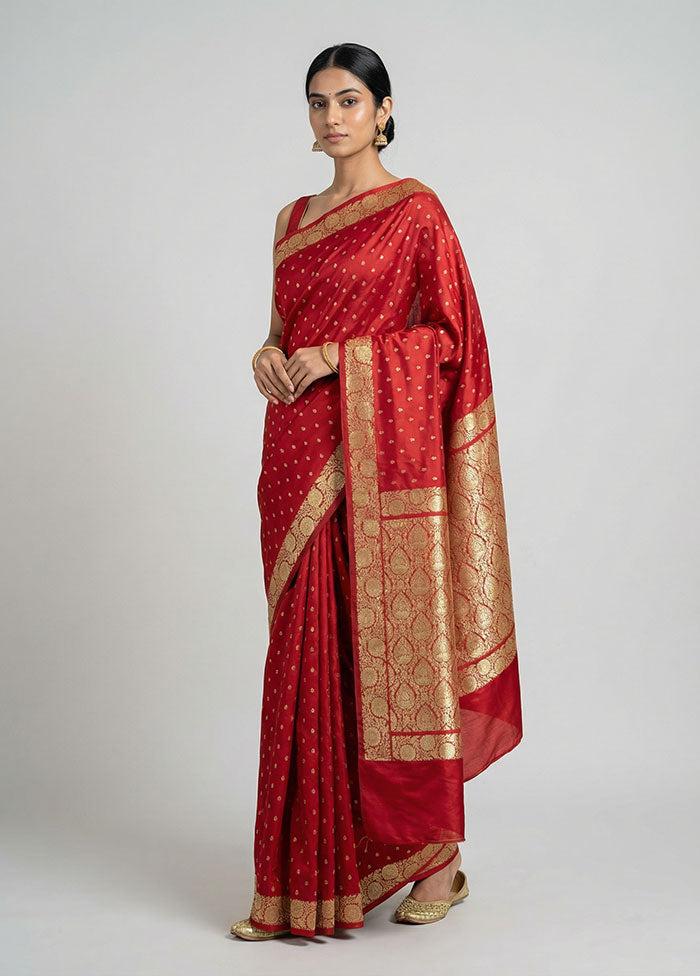 Maroon Handloom Banarasi Pure Silk Saree With Blouse Piece