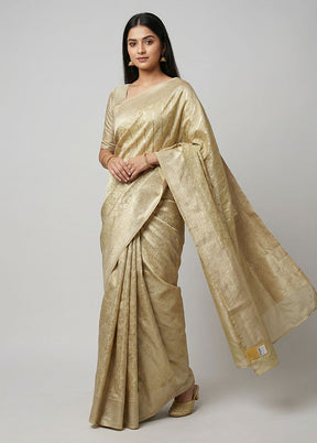 Green Uppada Silk Saree With Blouse Piece