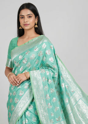 Green Uppada Silk Saree With Blouse Piece