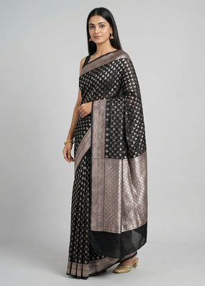 Black Uppada Silk Saree With Blouse Piece