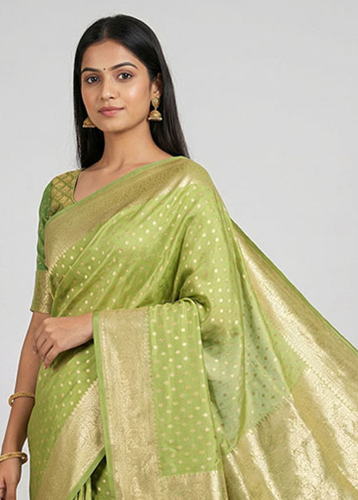 Green Uppada Silk Saree With Blouse Piece