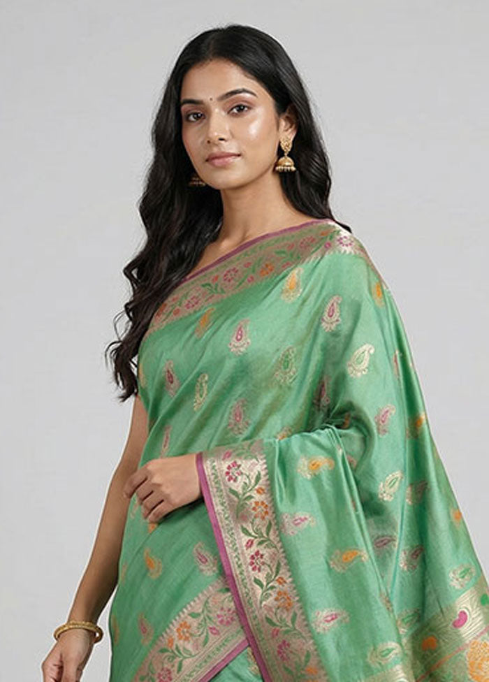 Green Dupion Silk Saree With Blouse Piece