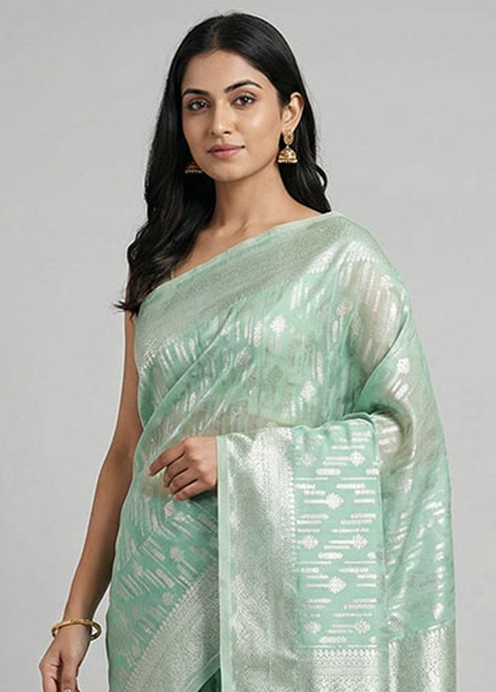 Green Uppada Silk Saree With Blouse Piece