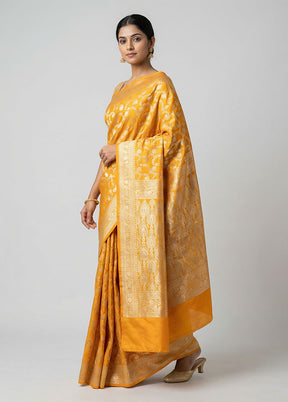 Yellow Handloom Banarasi Pure Silk Saree With Blouse Piece