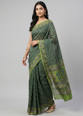 Green Printed Silk Saree Without Blouse Piece