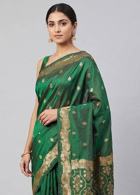 Green Banarasi Silk Saree With Blouse Piece