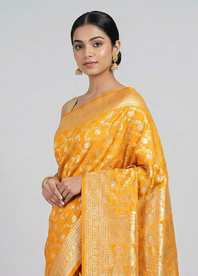 Yellow Handloom Banarasi Pure Silk Saree With Blouse Piece